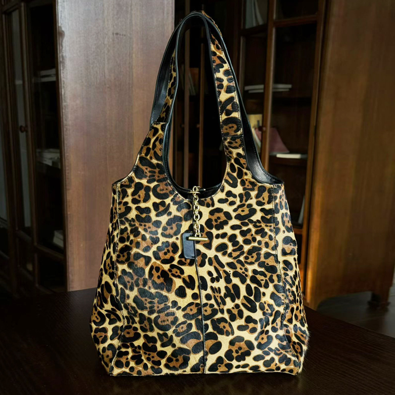 Luxury Bags Of 2026 - Leren emmertassen voor dames Luxe designer